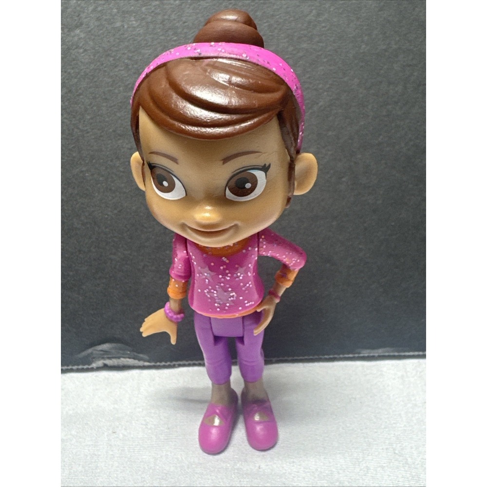 Disney Vampirina Poppy Peepleson Pvc Toy Figure  3.5" tall Pink shirt